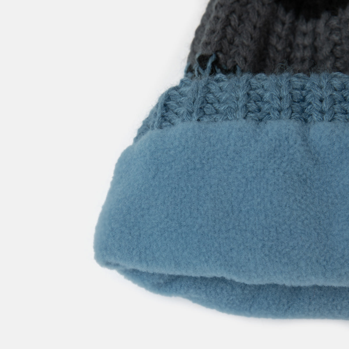 CAPPELLO INVERNALE CASPE IN MAGLIA