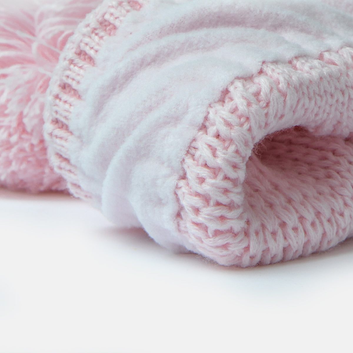 CAPPELLO INVERNALE IN MAGLIA LITAGO