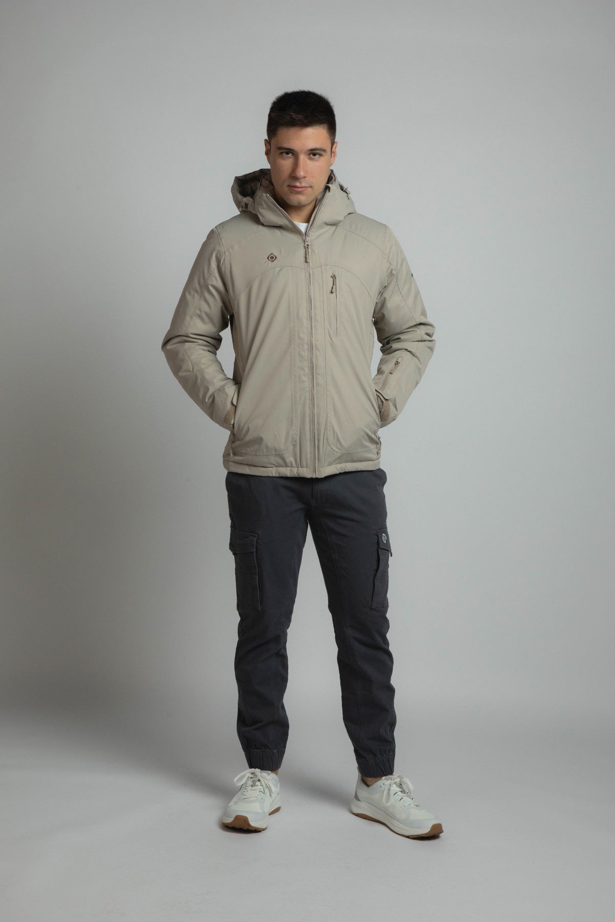 CHAQUETA DE FIBRA IMPERMEABLE NALUNS M