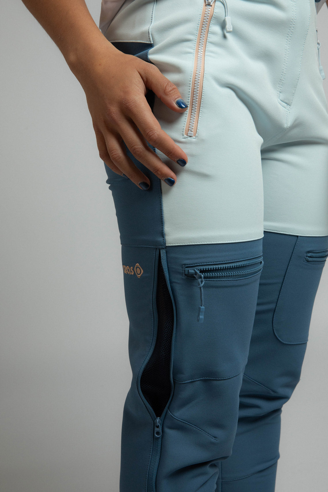 PANTALON DE MONTAÑA PAULES W