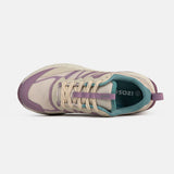 AGATA W SCARPE DA MONTAGNA
